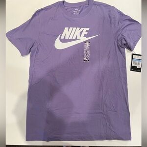 Brand New Nike tee